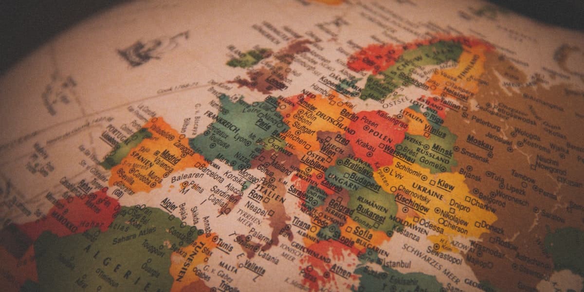 eSIM für mehrere Länder: Multi-Country- & Regional-Tarife im Vergleich
