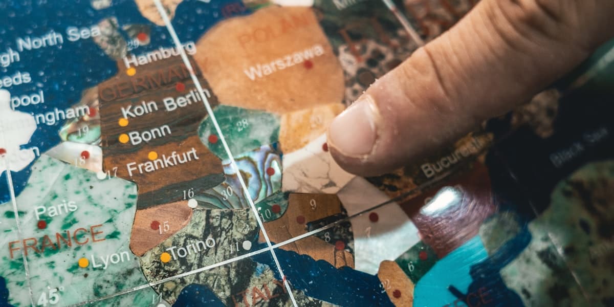 eSIM für Rundreisen: Der große Ratgeber für mehrere Länder 2026